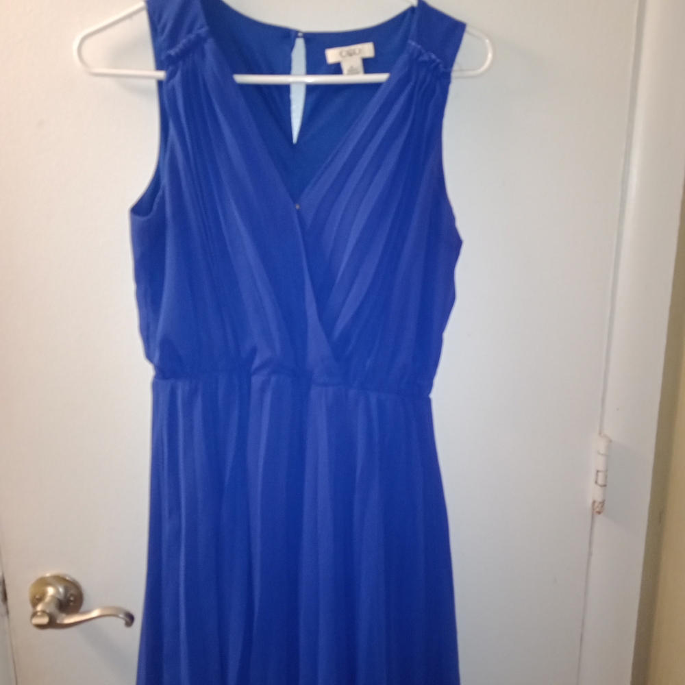 Elegant Blue Sleeveless Dress